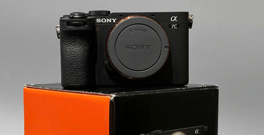 Sony A7C II bán chạy tại Nhật Bản