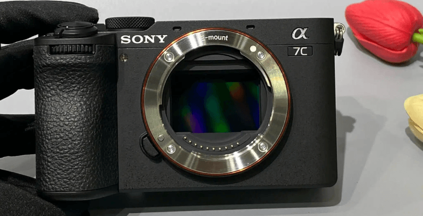 Máy ảnh Sony A7C II