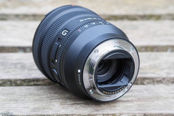 Ống kính Sony G 16-35mm F4.0 thế hệ ống kính hiện đại