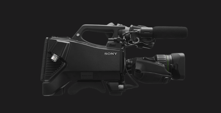 Máy quay phim Sony HXC-FZ90 được trang bị kính ngắm HDVF-EL75 kích thước 7.4 inch